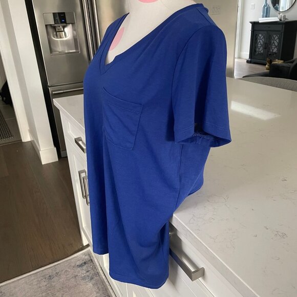 Cyrus Casual Short Sleeve V Neck Recycled Polyester Top Cobalt Blue Sz M NWOT - Picture 3 of 10